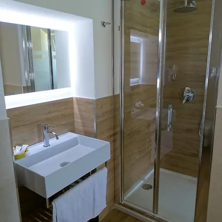 Relais Palmento 1866 Torre Favara *